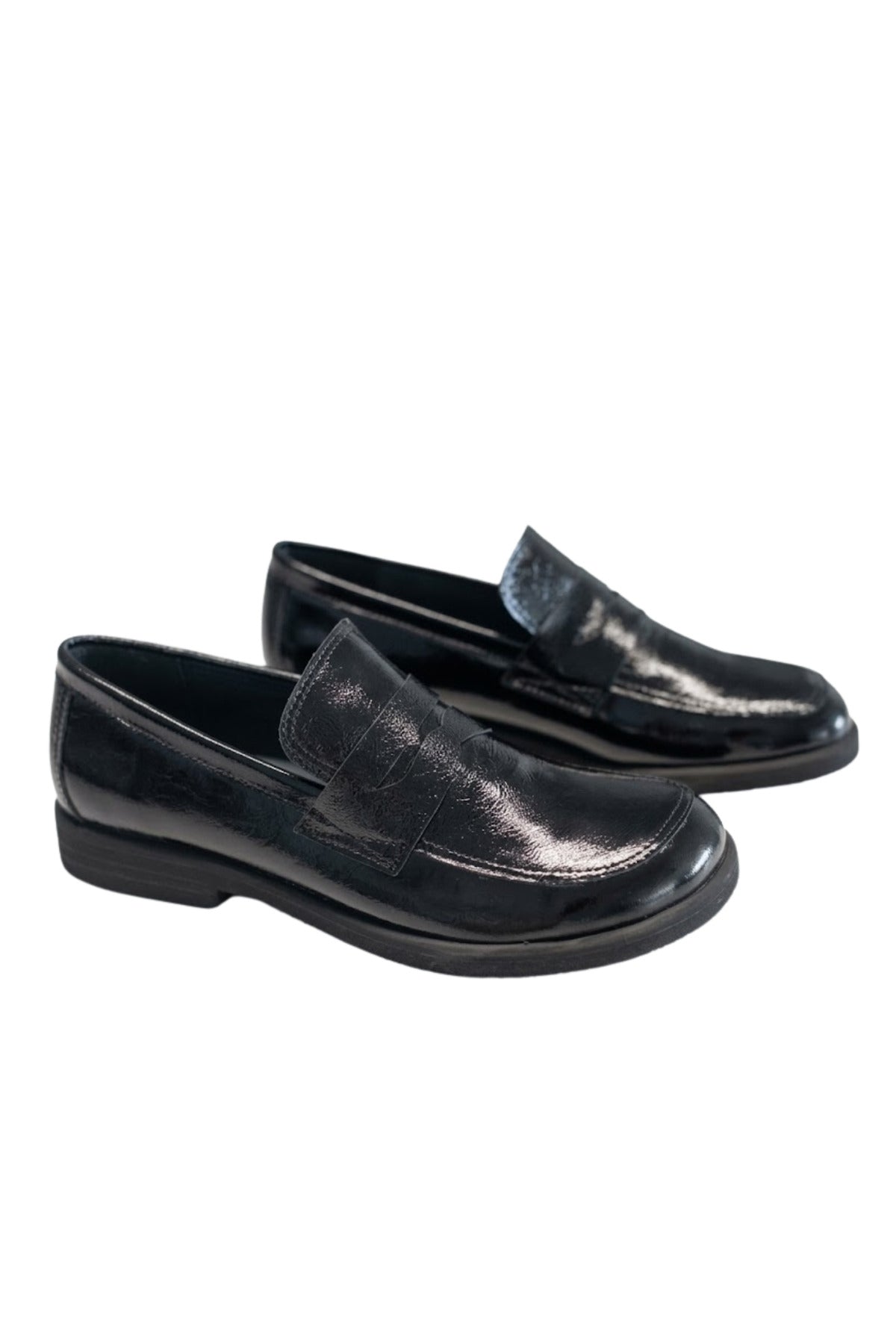 ZANTE Hakiki Kırışık Rugan Deri Kadın Ayakkabı - Siyah | Şık & Konforlu