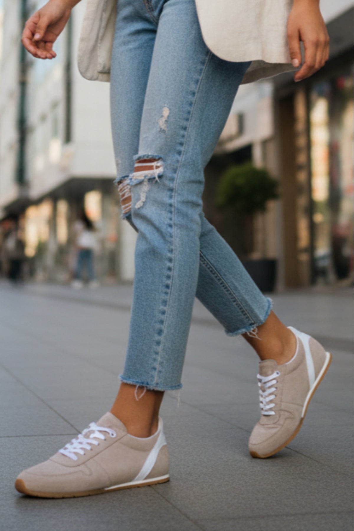 ALESSİA Bej Süet Kadın Sneaker Ayakkabı - Günlük Konfor & Şıklık