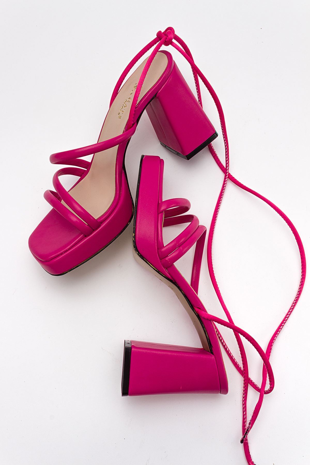 Kadın Bantlı ve İpli Platform Topuklu Kadın Sandalet Carisa Platform Gate Shoes-Fuşya