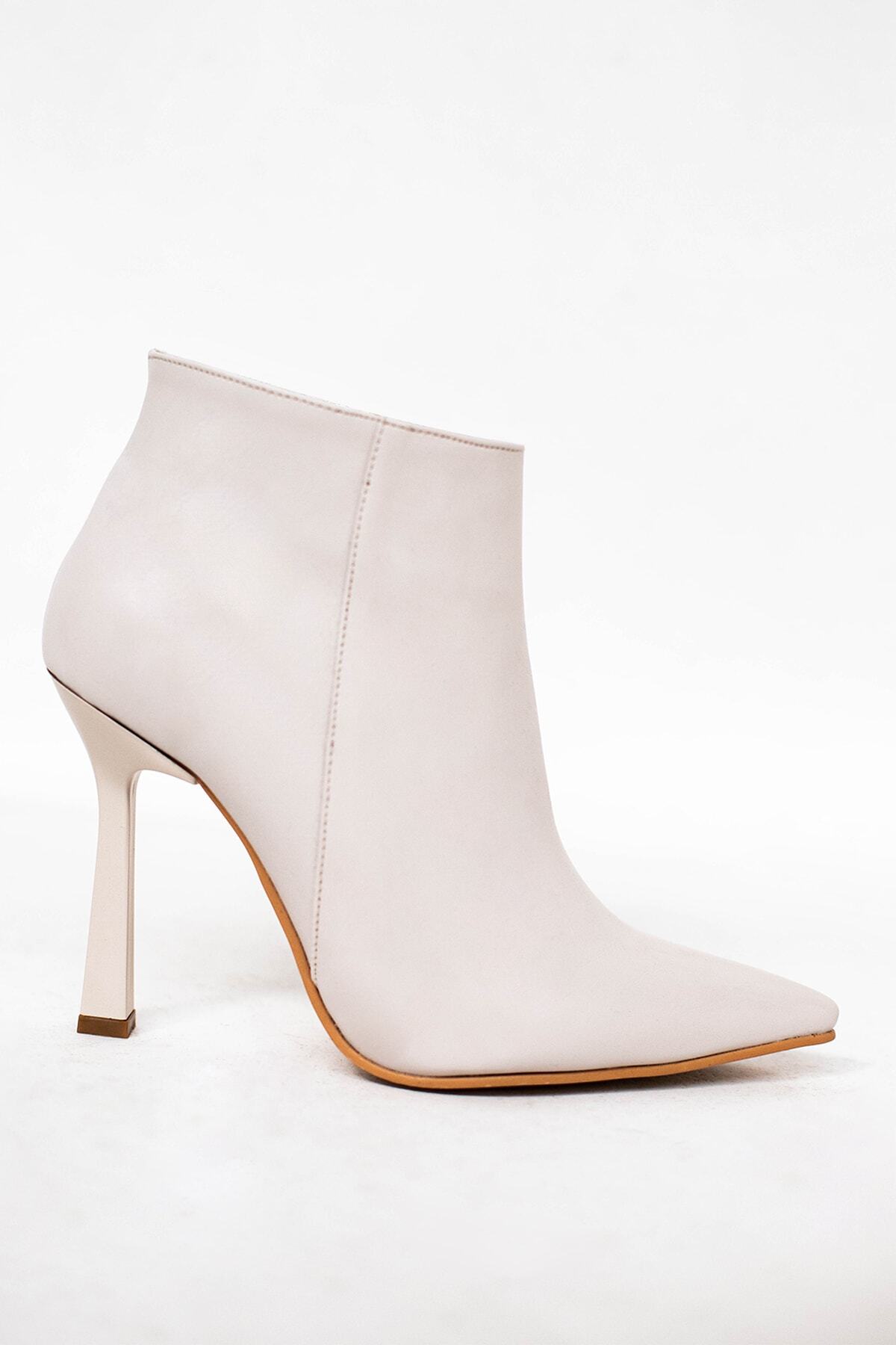 Evga Zarif Günlük Kadın Bot