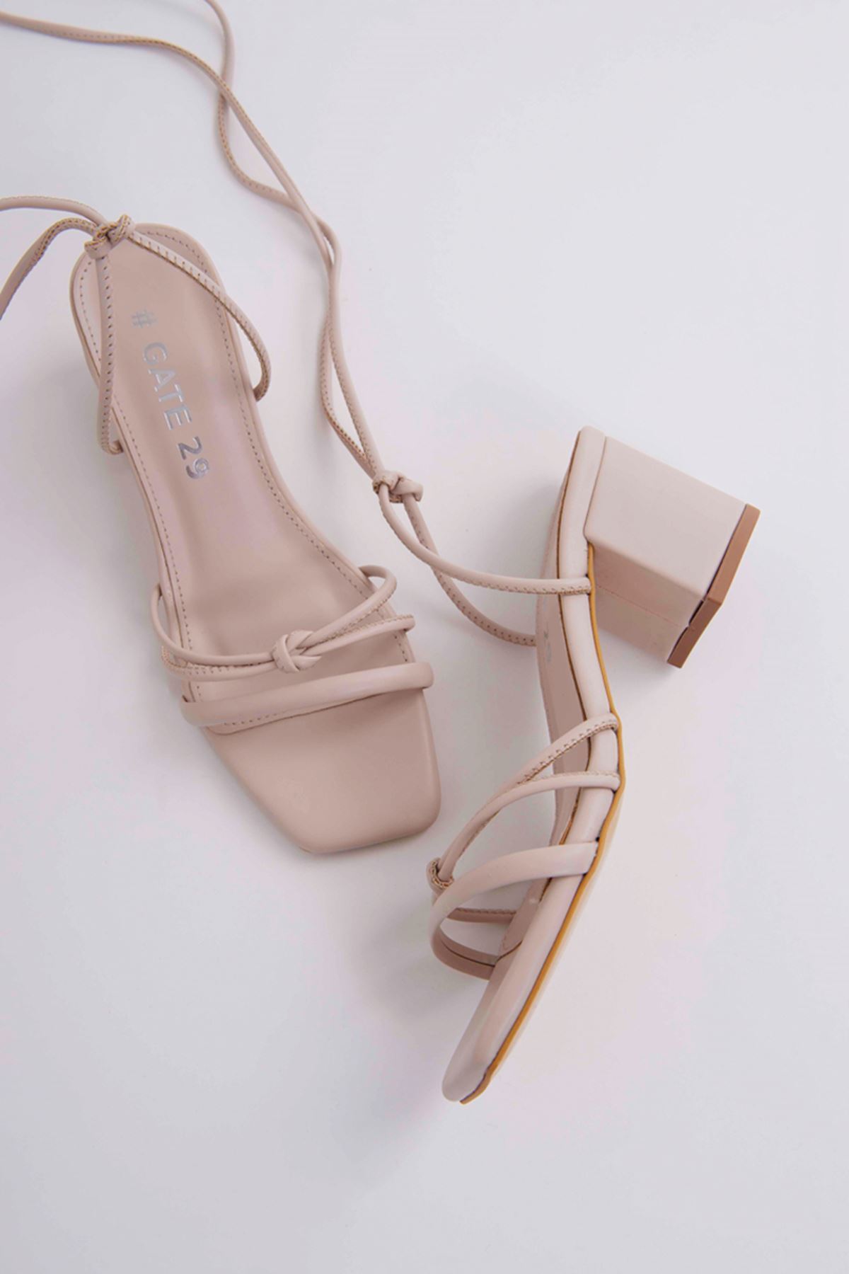 Çıkarılabilir Bağcıklı Rahat Topuklu Sandalet Terlik | Ella Gate Shoes-ten