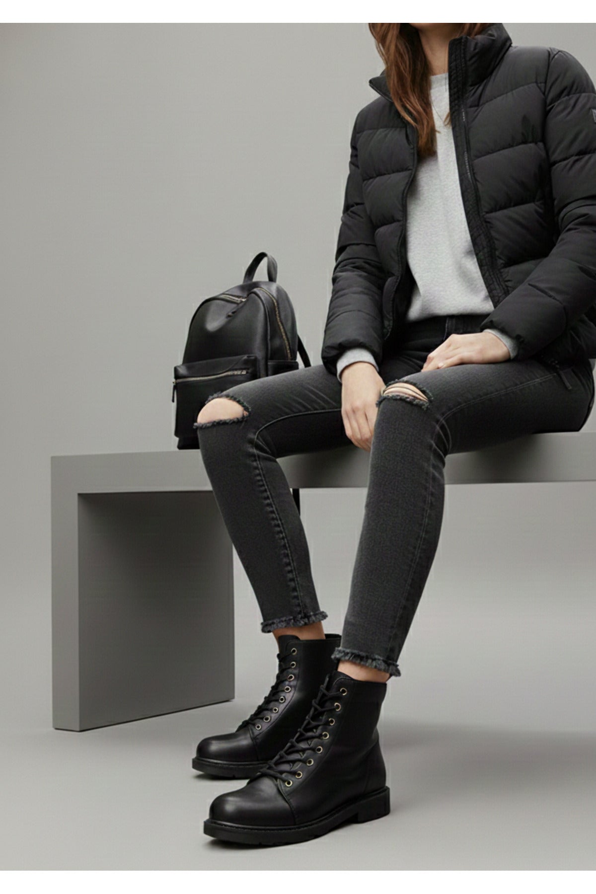 Kadın Siyah Hakiki Deri Bağcıklı Spor Bot
